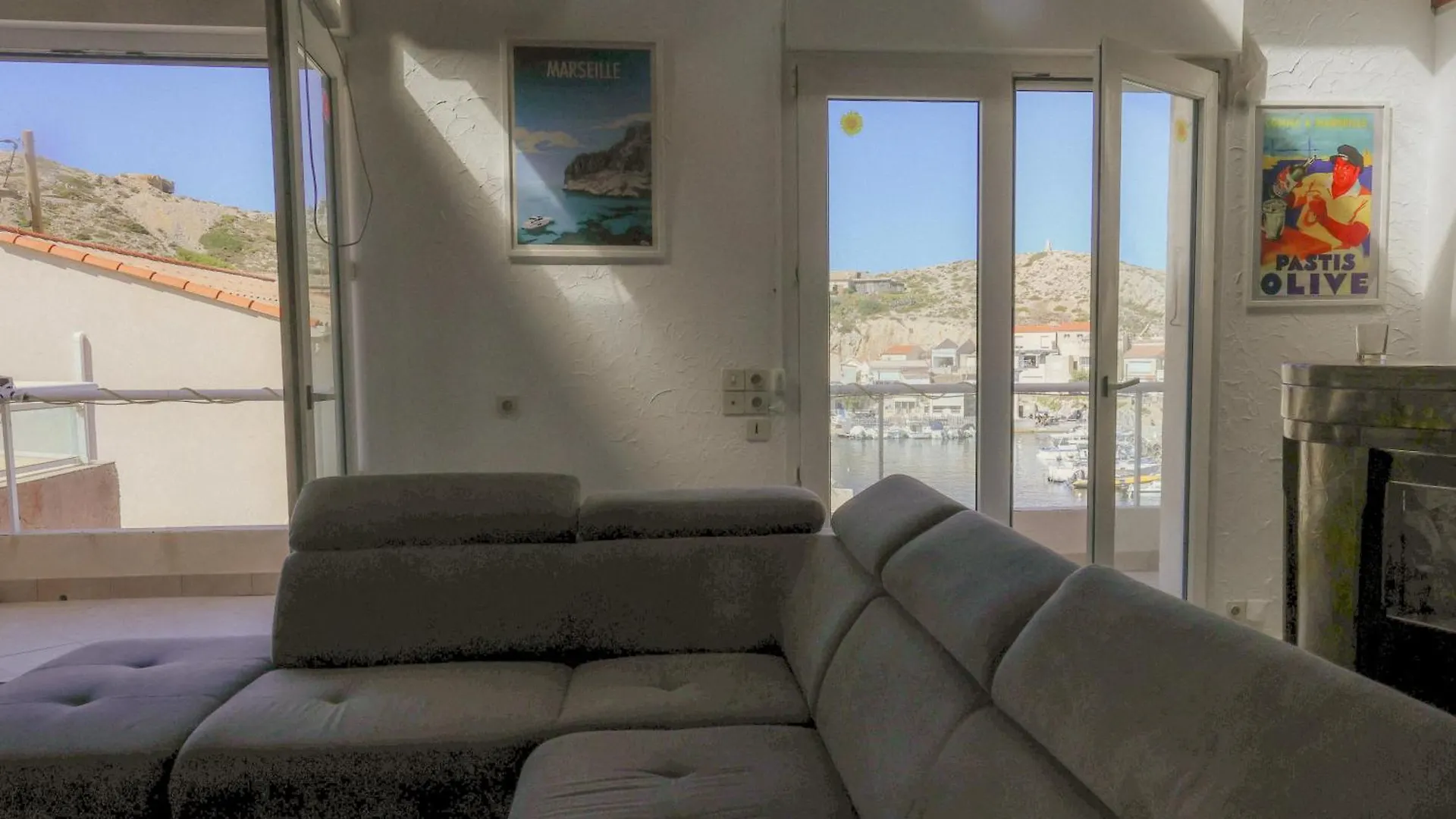 Holiday home Spacieuse Et Chaleureuse Villa Vue Mer Marseille